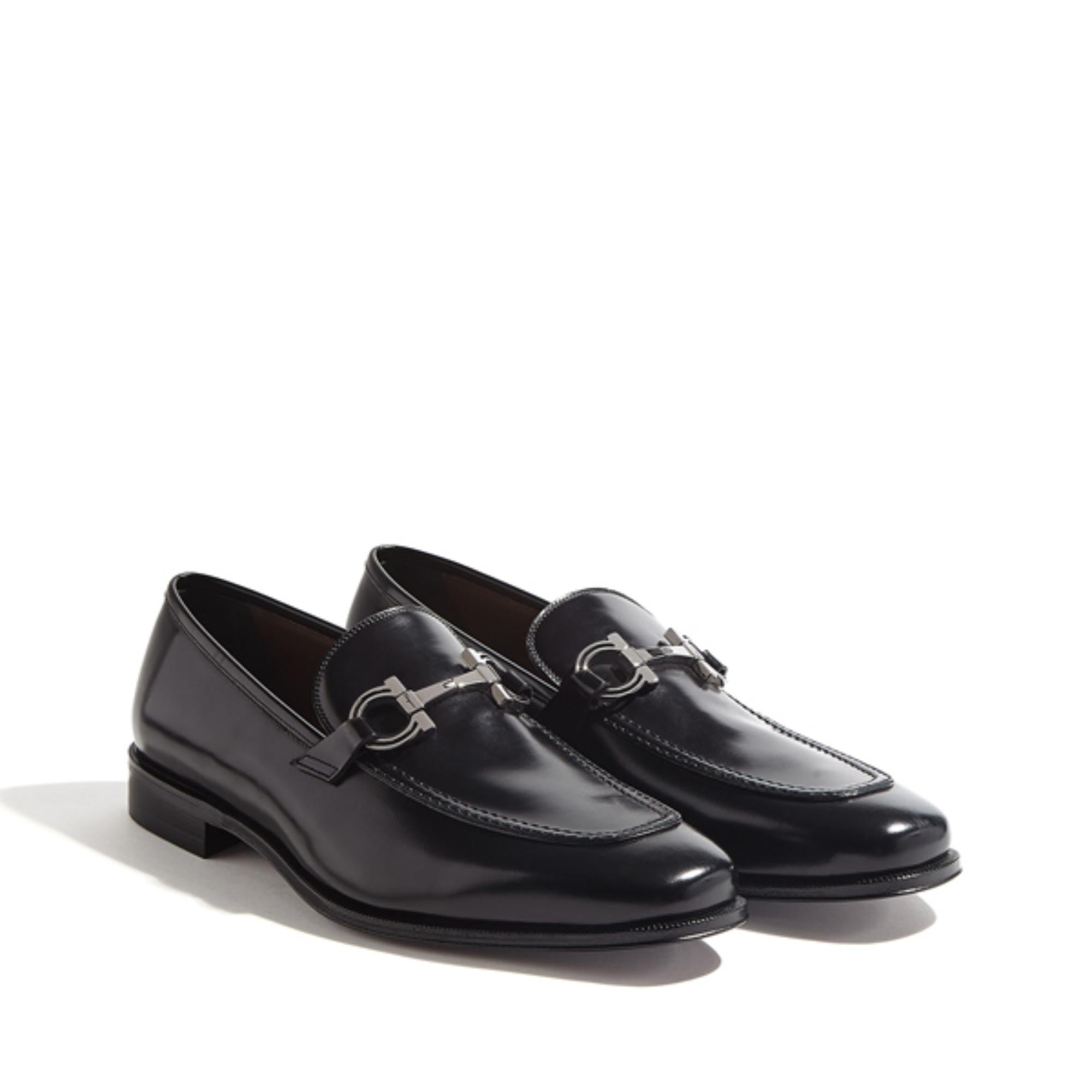 Ornament Slip-on - BLACK