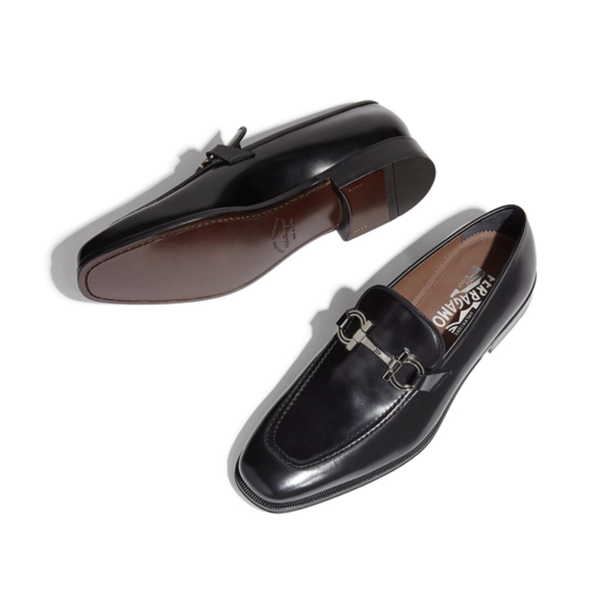 Ornament Slip-on - BLACK