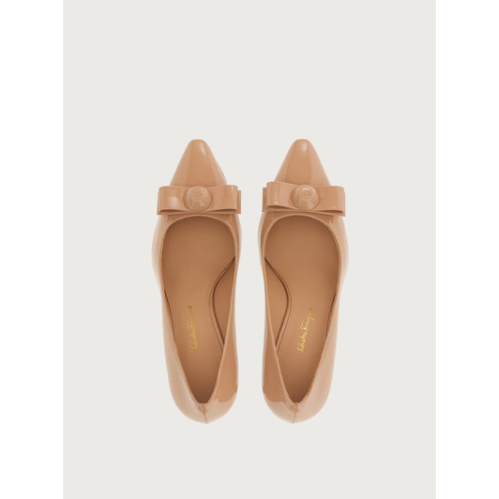 Ornament Pump - BEIGE/KHAKI