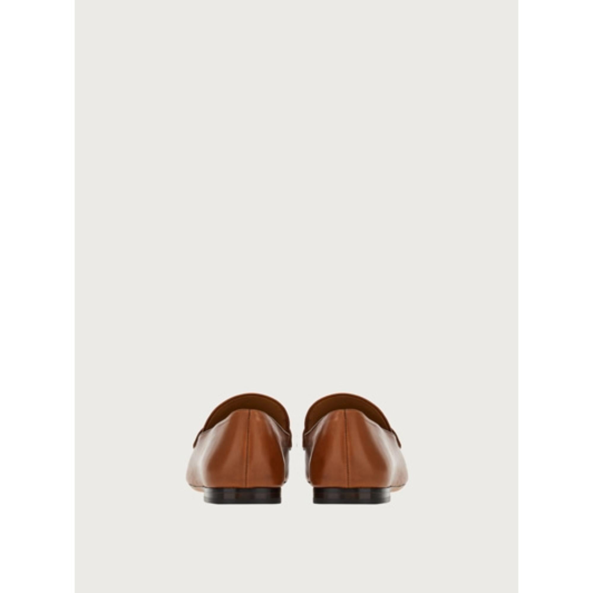 Penny Slip-on - BROWN