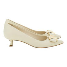 Ornament Pump