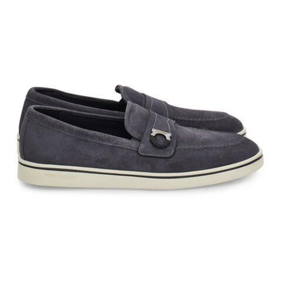 Ornament Slip-on