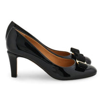 Ornament Pump