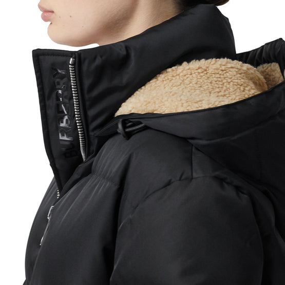 로고 디테일 패딩 코트 블랙