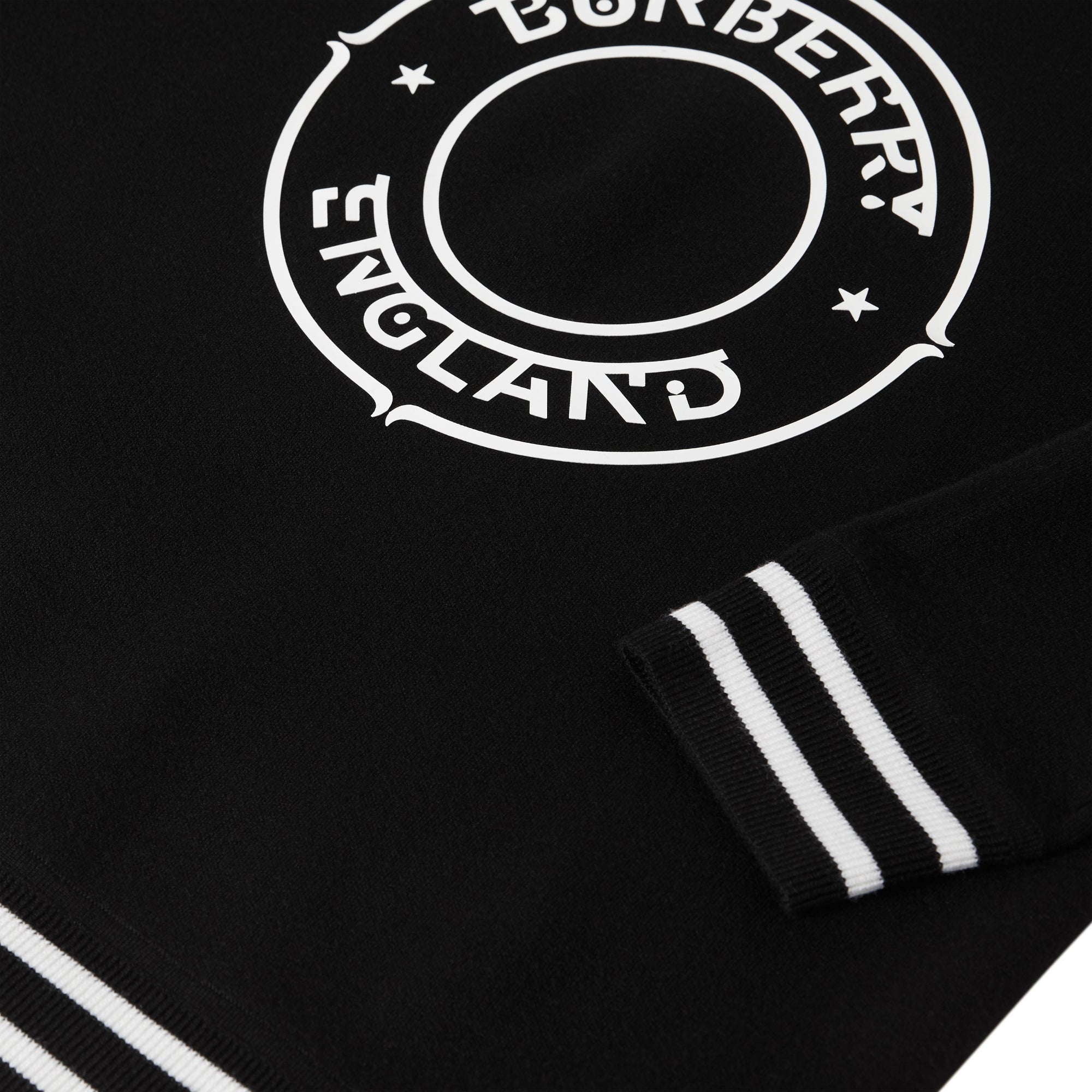 로고 그래픽 프린트 테크니컬 울 스웨터 블랙