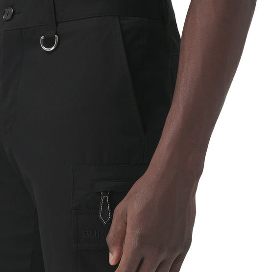 D링 디테일 코튼 개버딘 테일러드 팬츠 블랙