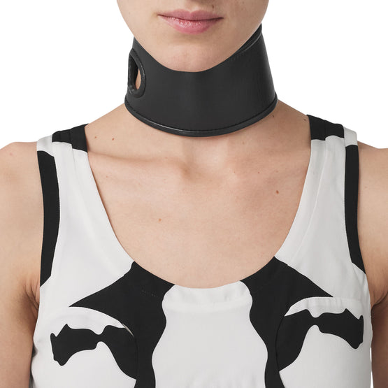 카우 프린트 실크 크레이프 드 신 드레스 모노크롬