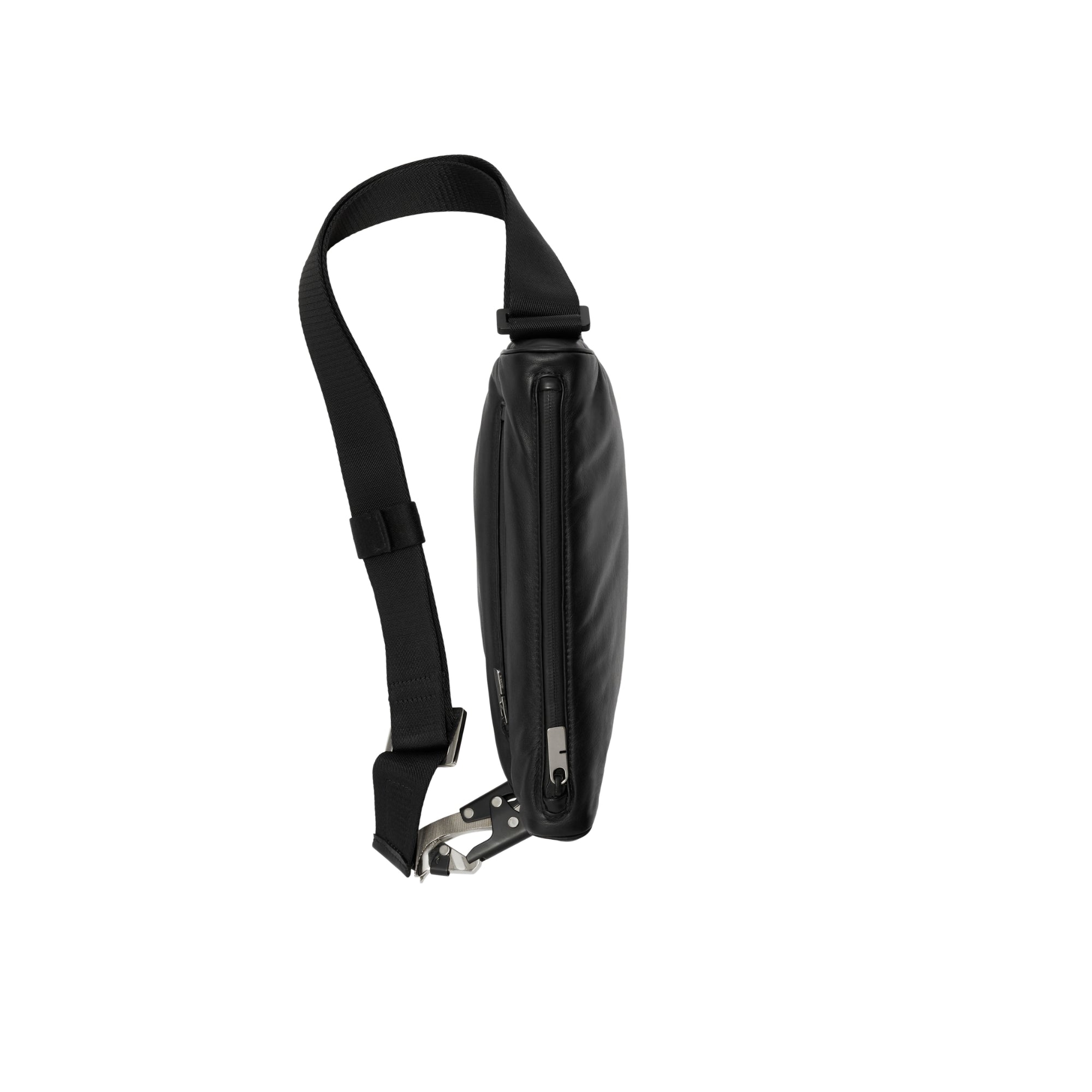 쉴드 크로스바디 백 블랙