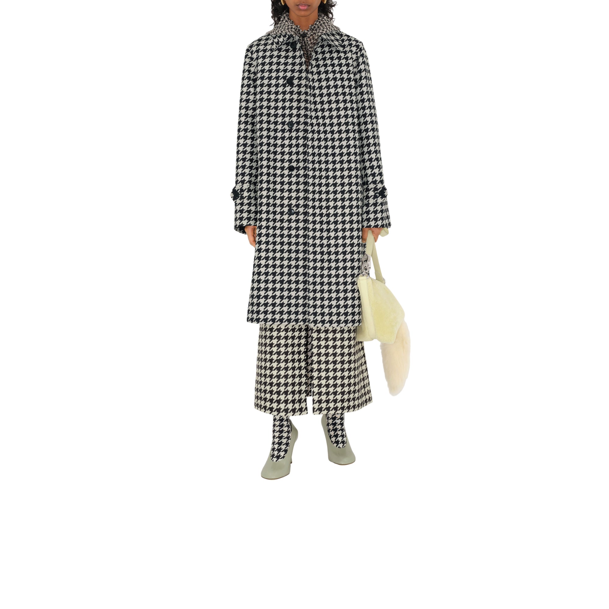 롱 하운즈투스 카 코트 블랙