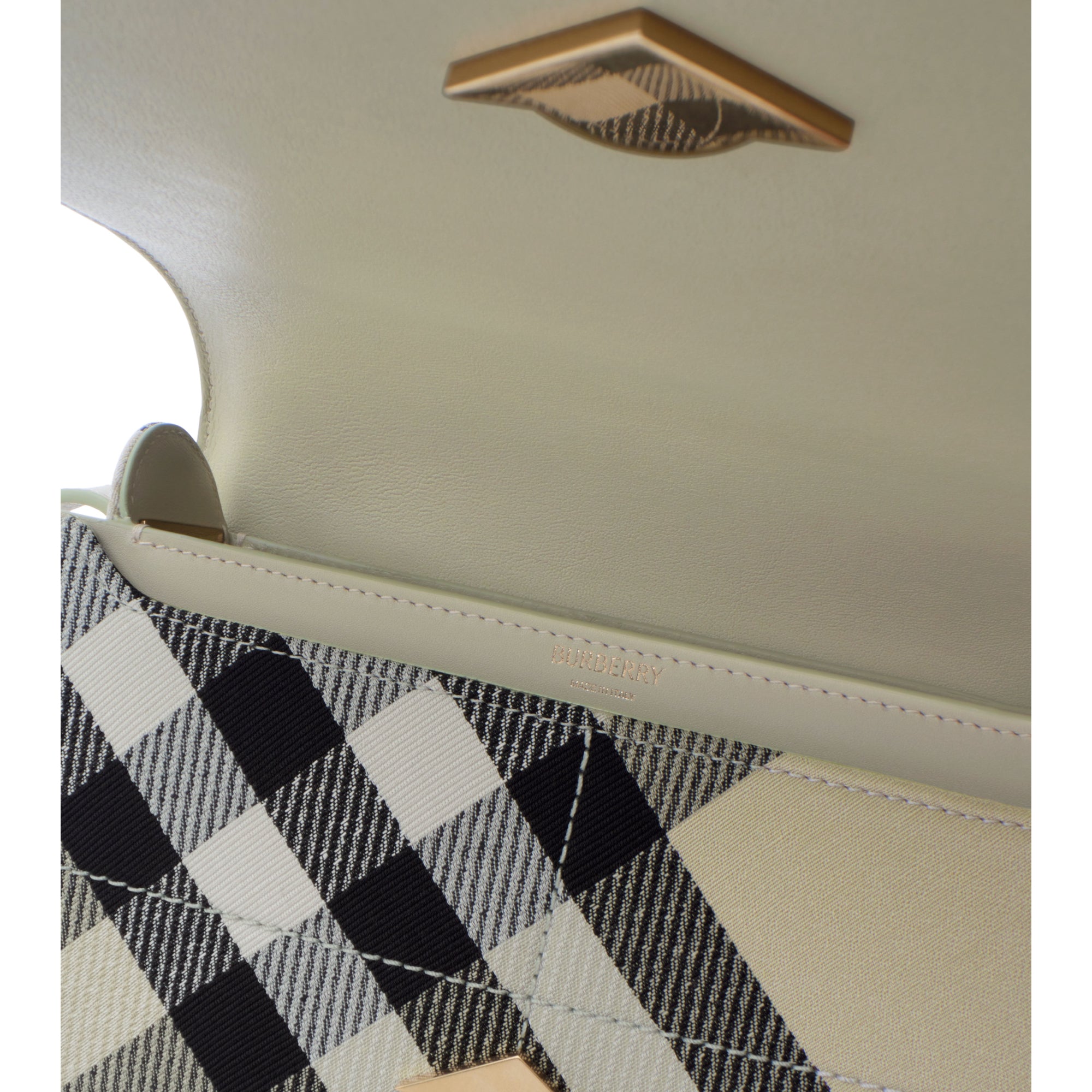 스닙 백 라이큰