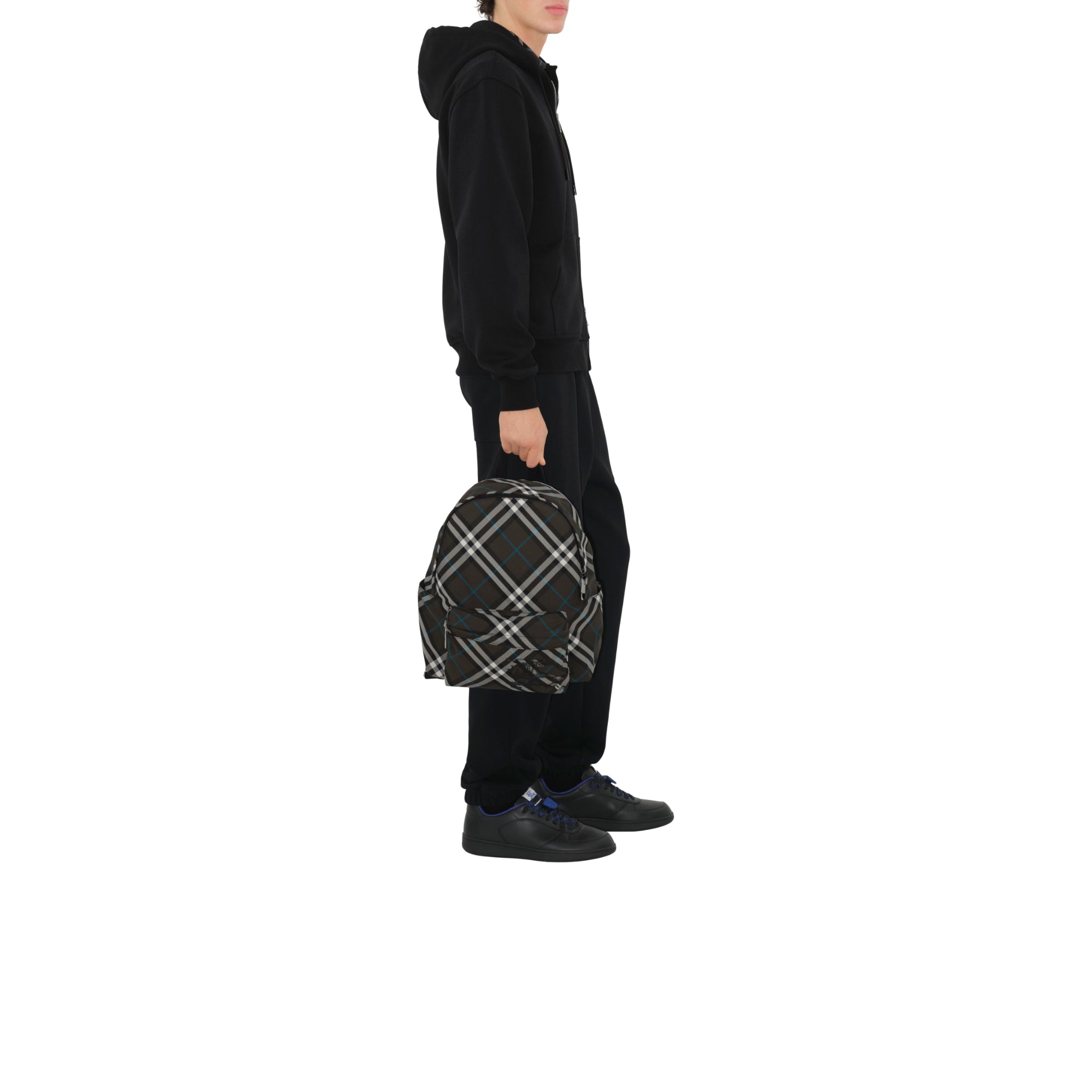 EKD 배지 코튼 지퍼 후디 블랙