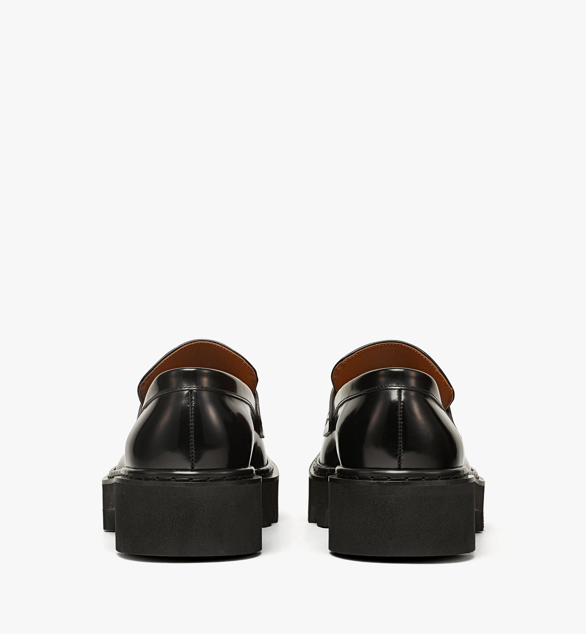 Mode Travia 브러쉬드 송아지 레더 로퍼