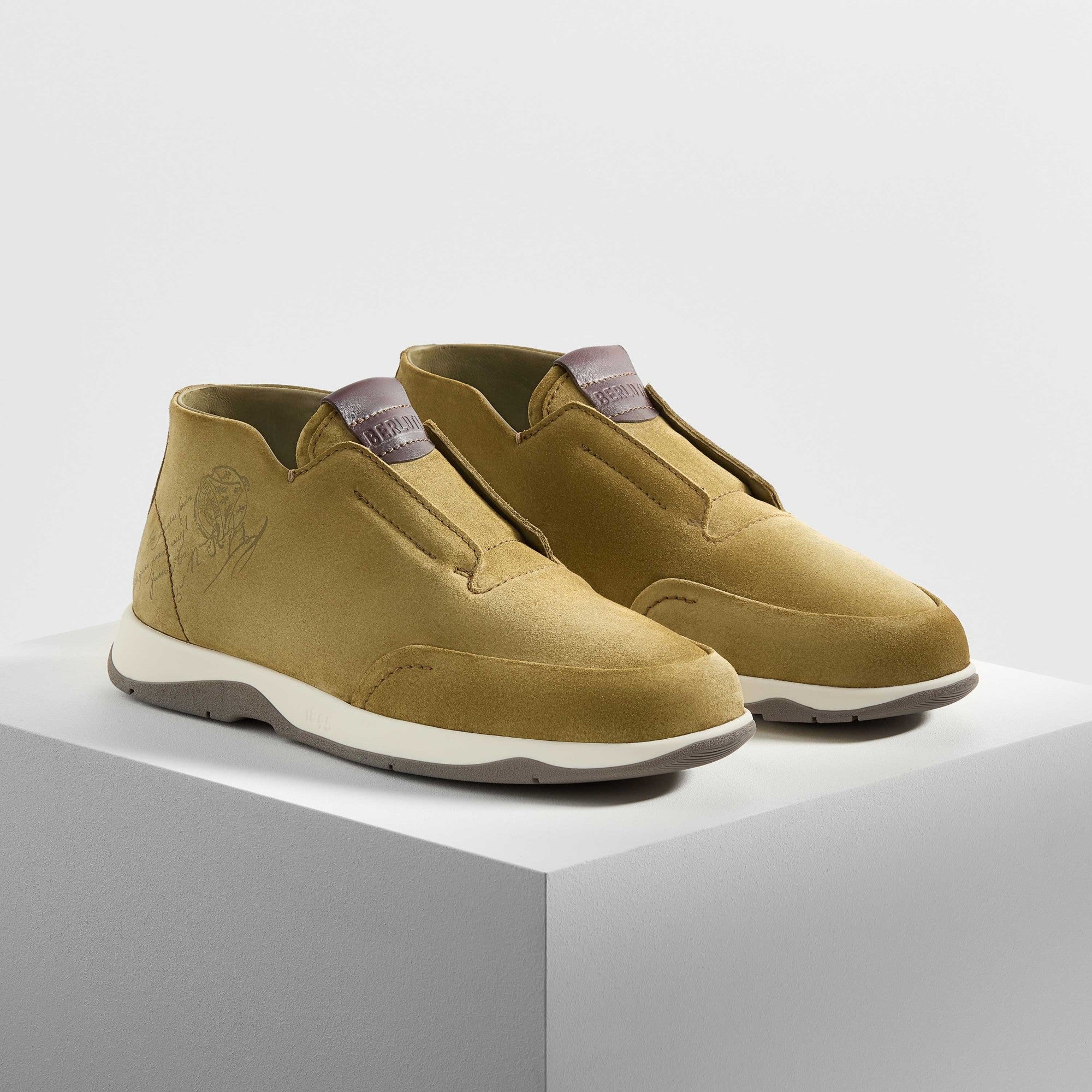 S6272 SUEDE SCRITTO ACID GREEN